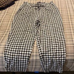 Cropped business pants